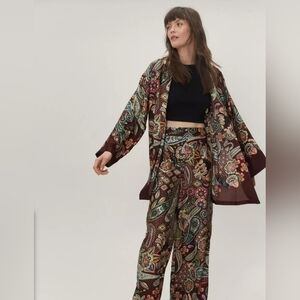 Nasty Gal Paisley Print Satin Kimono Top